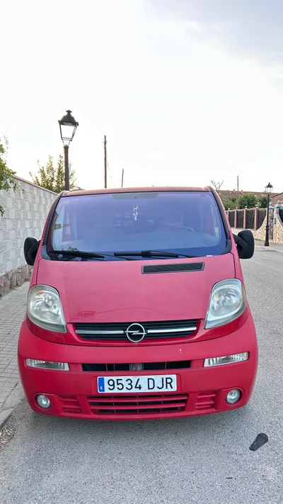 Opel Vivaro camperizada 