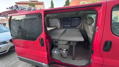 Opel Vivaro camperizada 