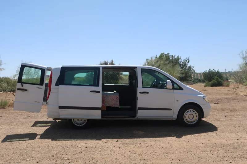 🚐 Mercedes Vito 111 CDI Camperizada (Talla L)