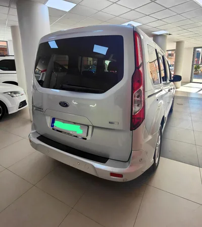 Ford tourneo connect 