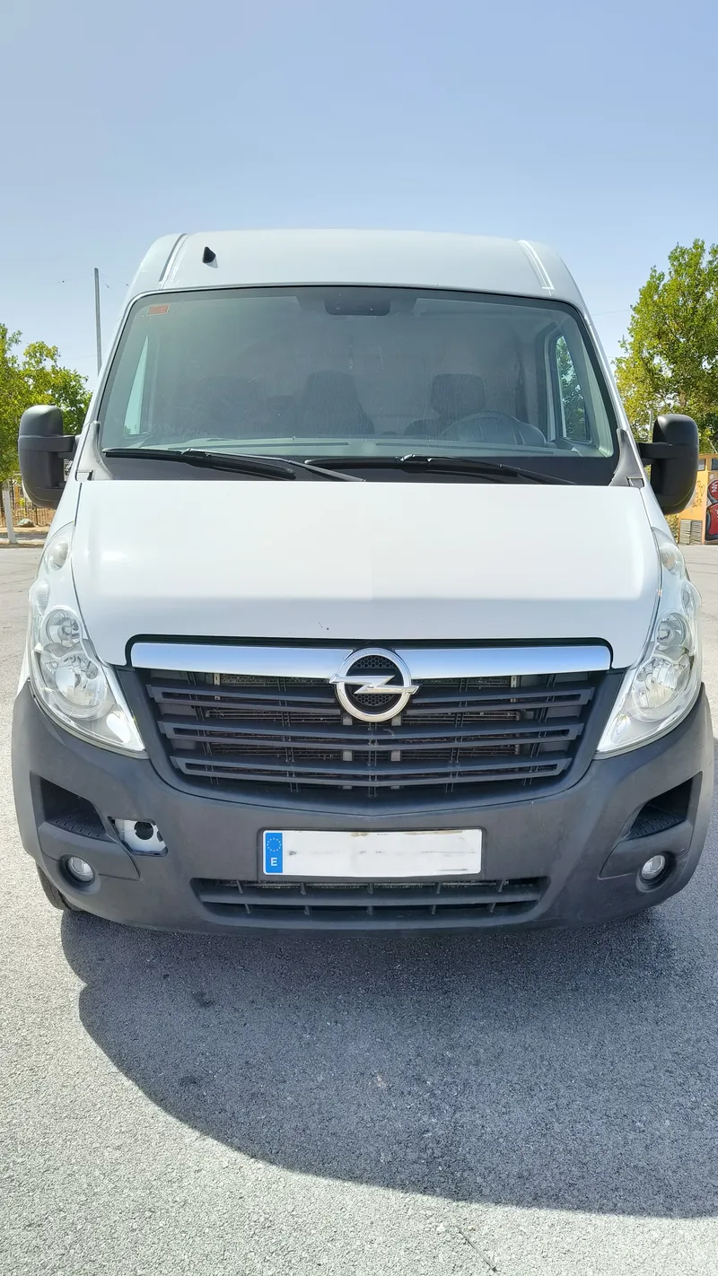 Furgón Opel Movano 3500 2.3 CDTi 130 L3H2 4p