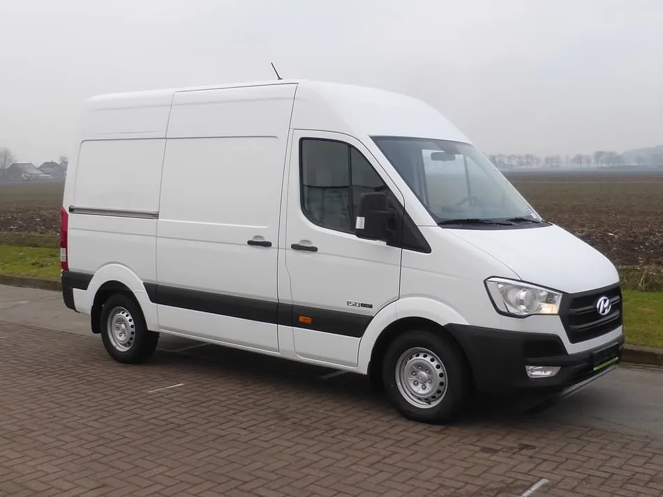 HYUNDAI H350 2019 - 220.000 km